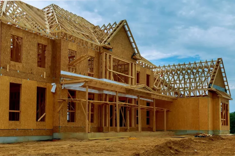 Wiązar kratowy – kluczowy element konstrukcyjny dachu