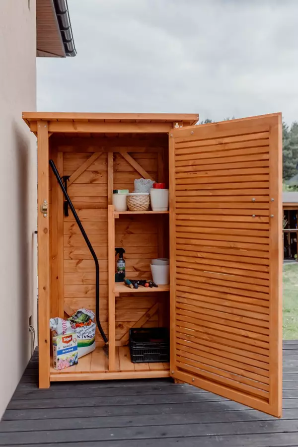 Poradnik: jak utrzymać szafy ogrodowe w dobrym stanie