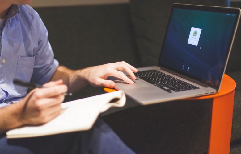 Jak przeprowadzić reverse engineering seo konkurencji? (techniki zaawansowane)