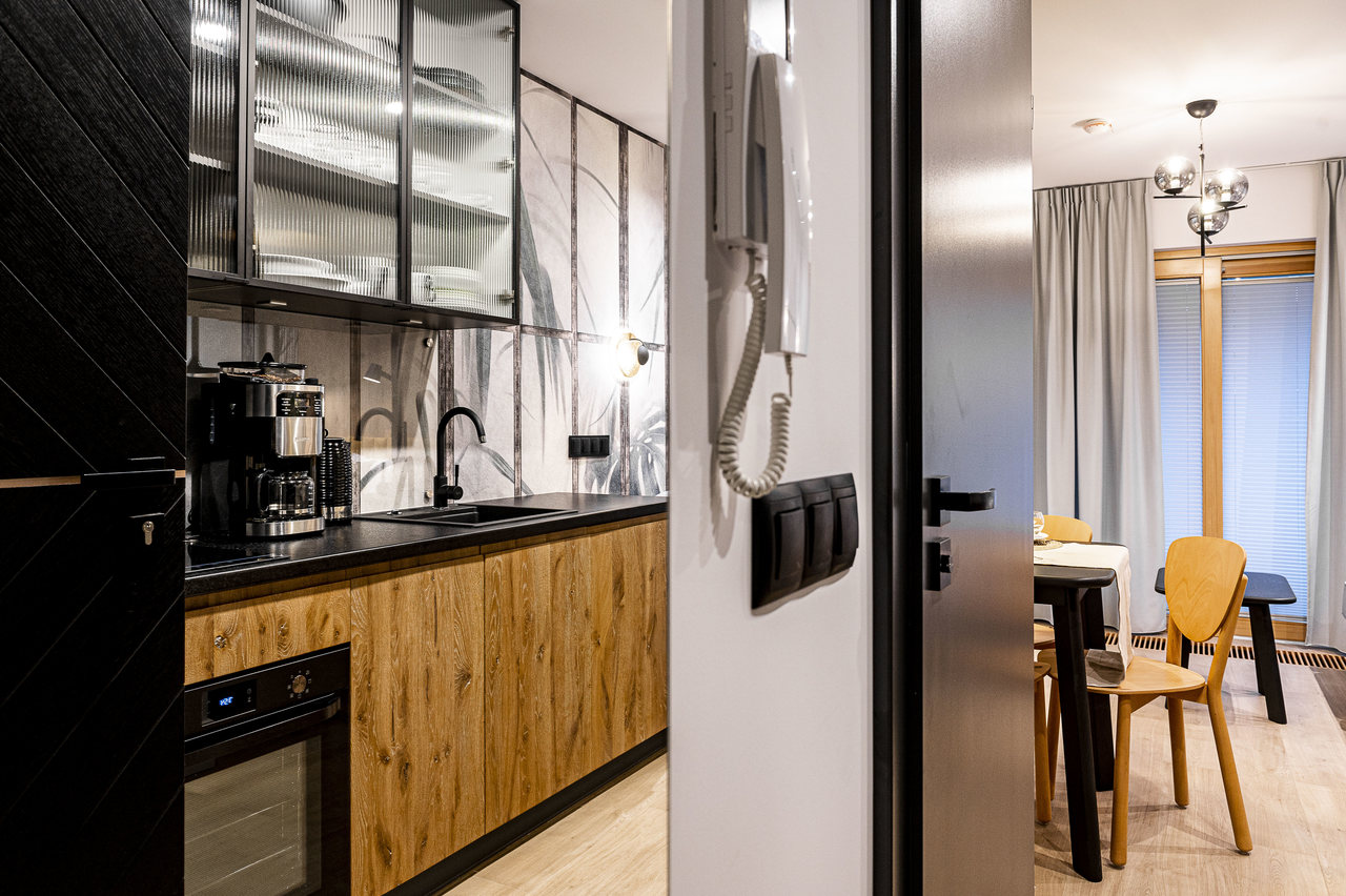 Jak sprawić, by 25 m² wyglądało jak 45 m²? architekt zdradza sekrety aranżacji