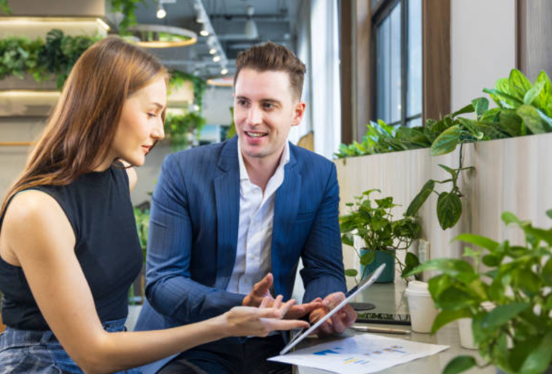 5 błędów w materiałach reklamowych, które psują sprzedaż